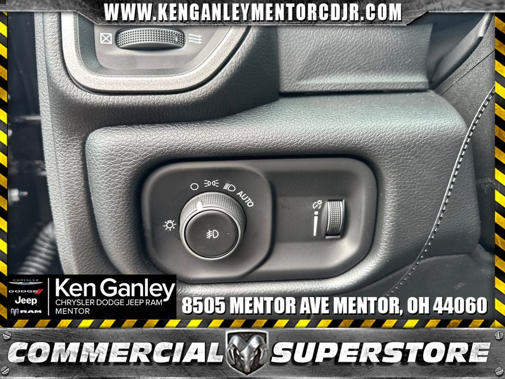 2026 RAM Ram 5500 Chassis Cab RAM 5500 TRADESMAN CHASSIS CREW CAB 4X4 84' CA
