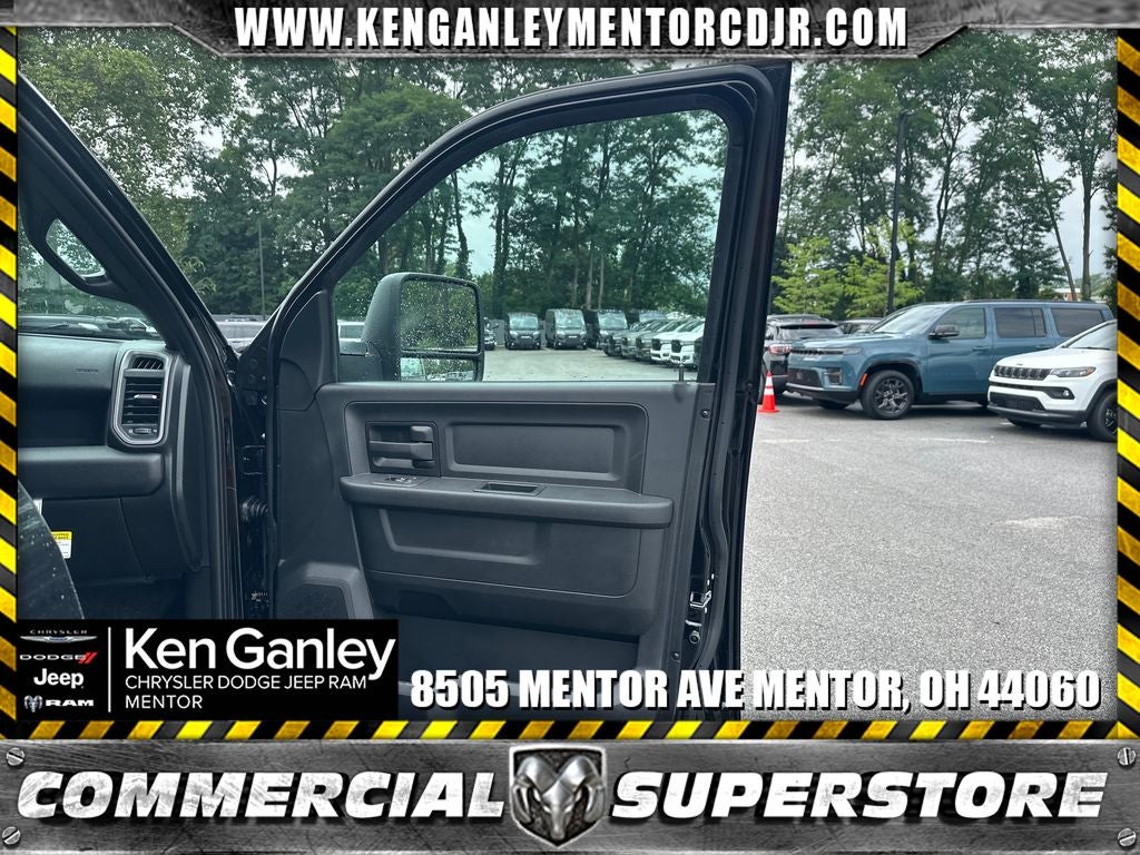 2026 RAM Ram 5500 Chassis Cab RAM 5500 TRADESMAN CHASSIS CREW CAB 4X4 84' CA