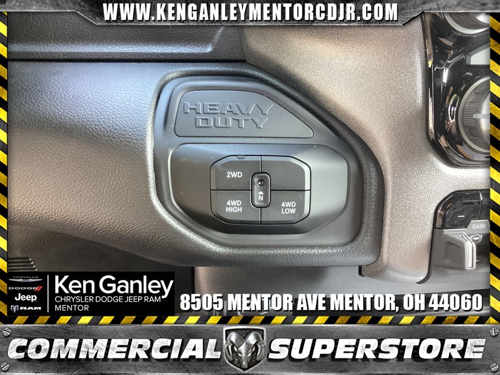 2025 RAM Ram 3500 Chassis Cab RAM 3500 TRADESMAN CREW CAB CHASSIS 4X4 60' CA