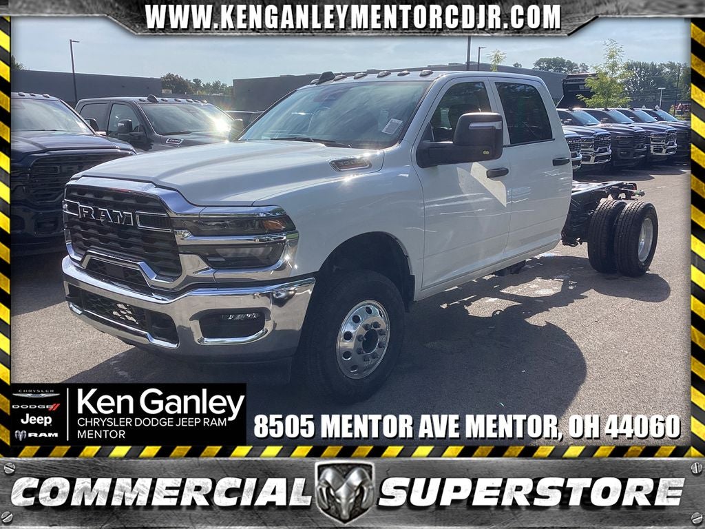 2025 RAM Ram 3500 Chassis Cab RAM 3500 TRADESMAN CREW CAB CHASSIS 4X4 60' CA