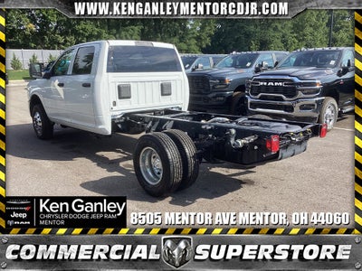 2025 RAM Ram 3500 Chassis Cab RAM 3500 TRADESMAN CREW CAB CHASSIS 4X4 60' CA