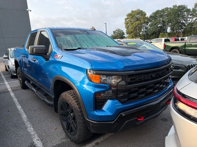 2022 Chevrolet Silverado 1500 4WD Crew Cab Short Bed Custom Trail Boss