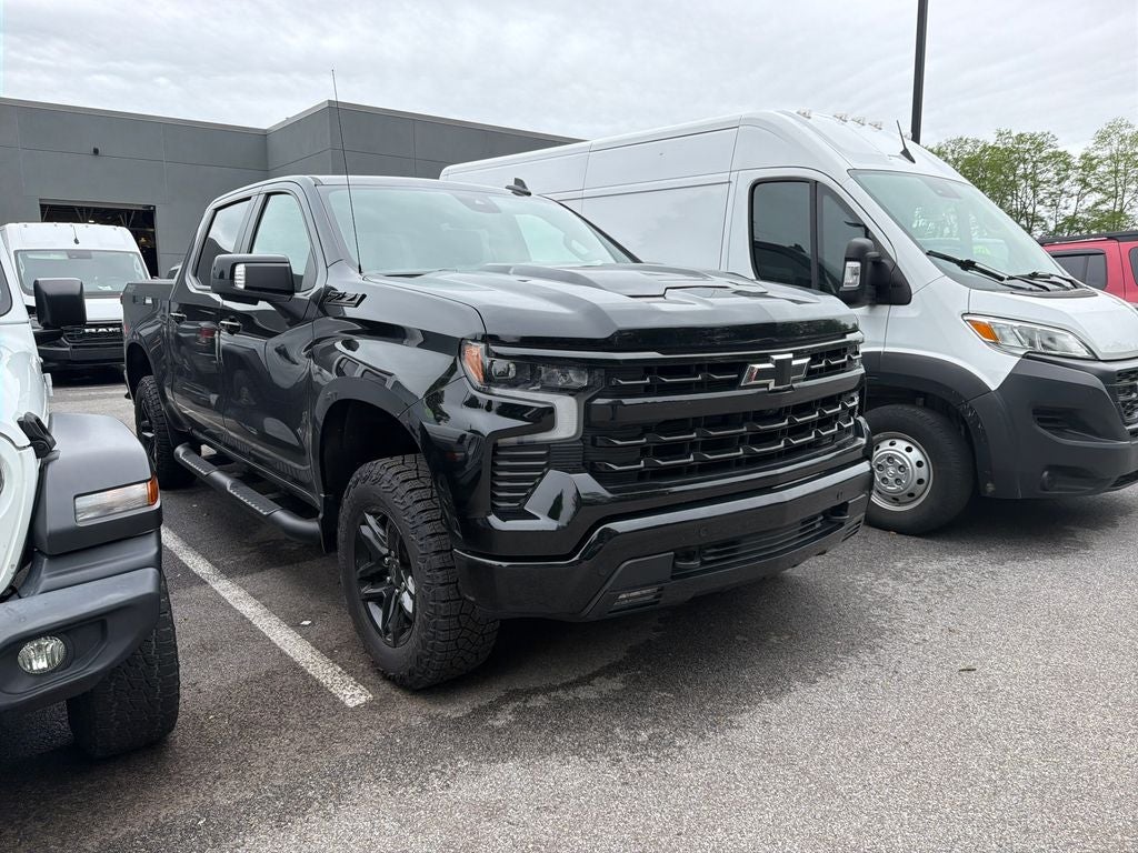 2024 Chevrolet Silverado 1500 4WD Crew Cab Short Bed LT Trail Boss