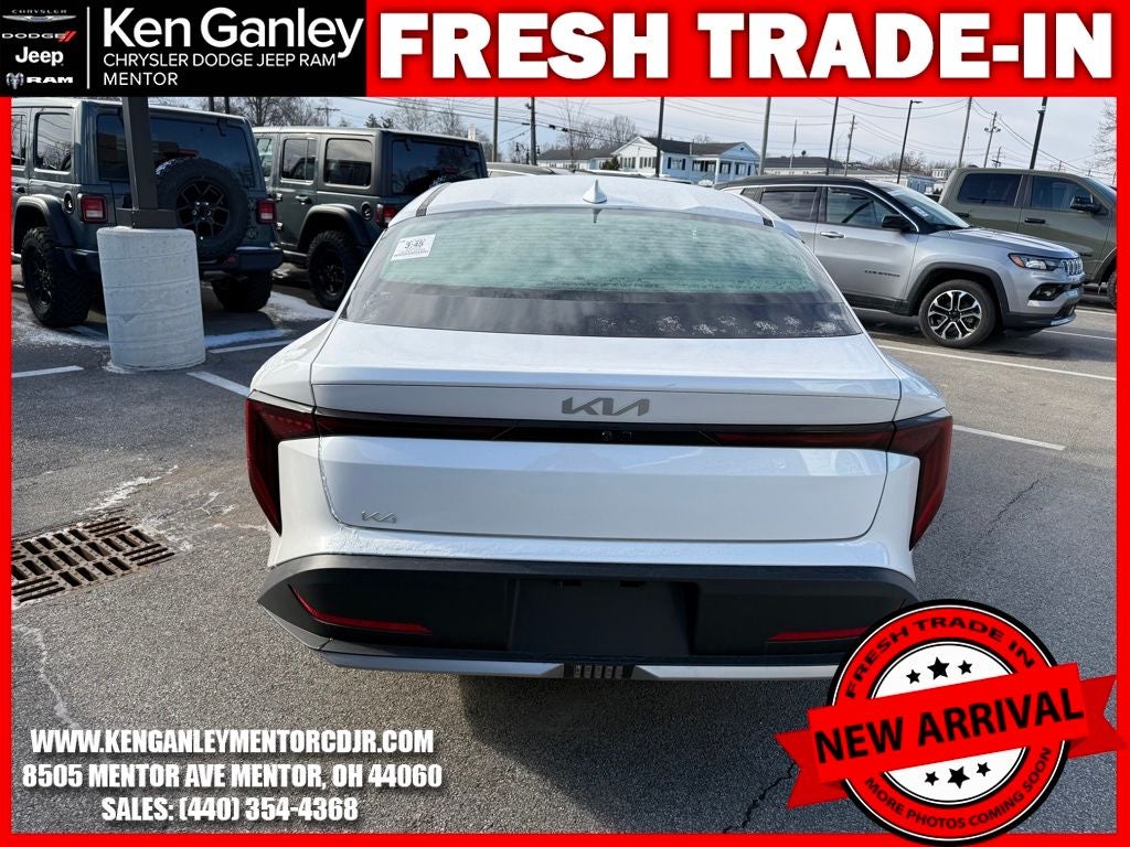 2025 Kia K4 LXS