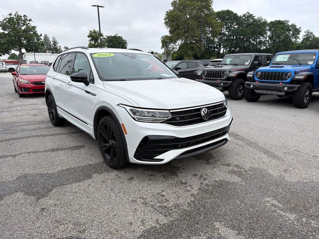 2023 Volkswagen Tiguan 2.0T SE R-Line Black