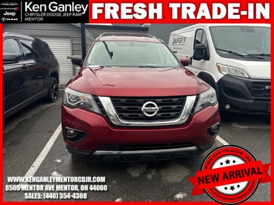 2018 Nissan Pathfinder SV