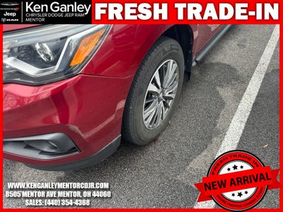 2018 Nissan Pathfinder SV