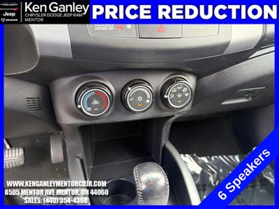 2012 Mitsubishi Outlander SE