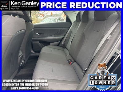 2024 Hyundai Elantra SE