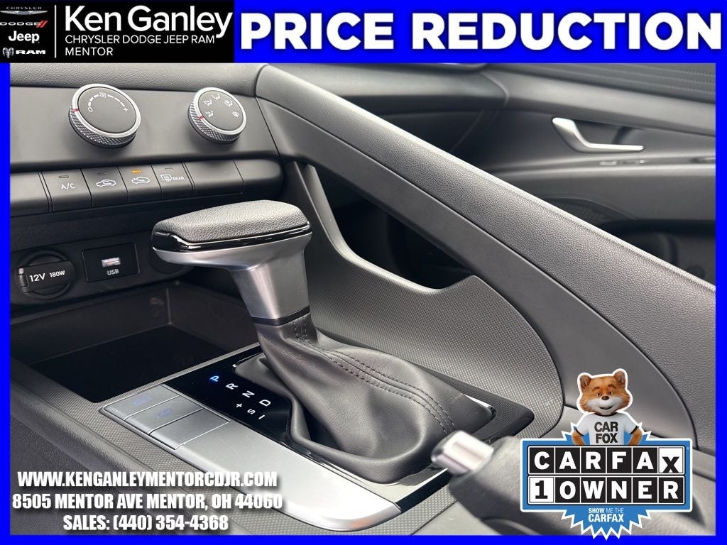 2024 Hyundai Elantra SE