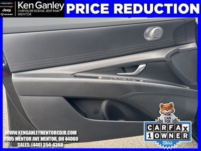 2024 Hyundai Elantra SE