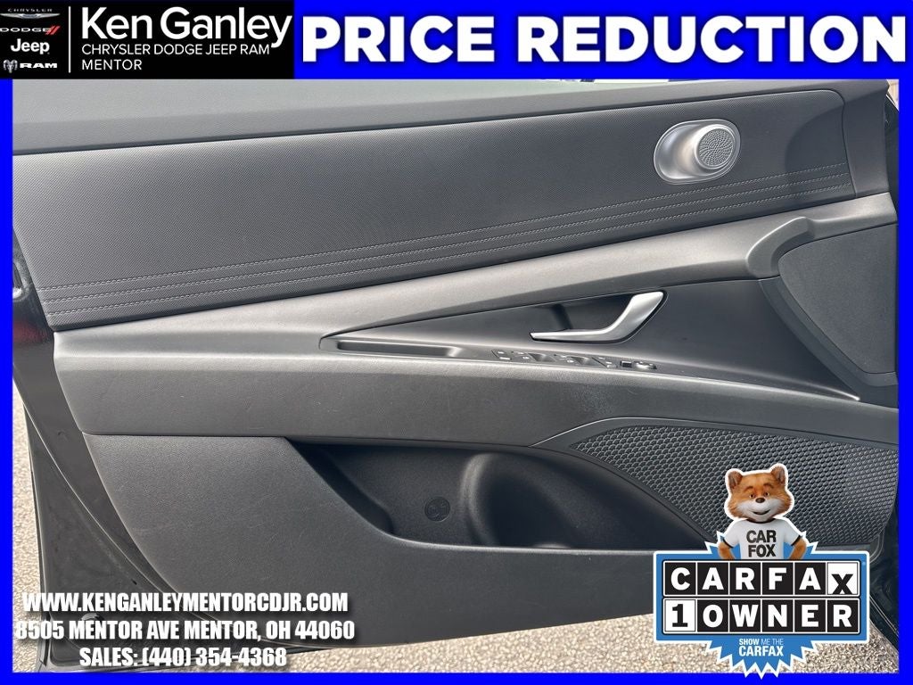 2024 Hyundai Elantra SE